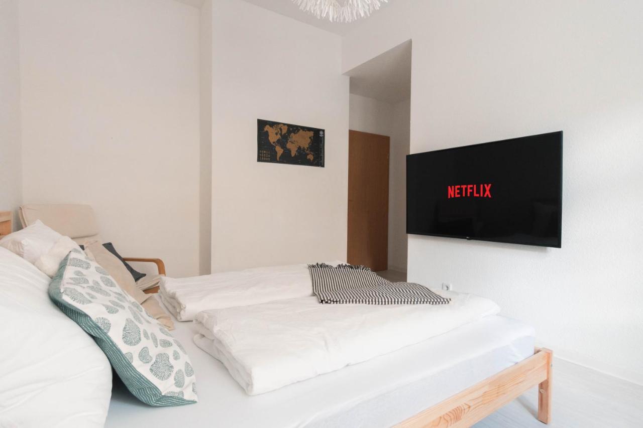 Gemütliche 45m² Wohnung mit NETFLIX&Disney+ Érfurt Exterior foto