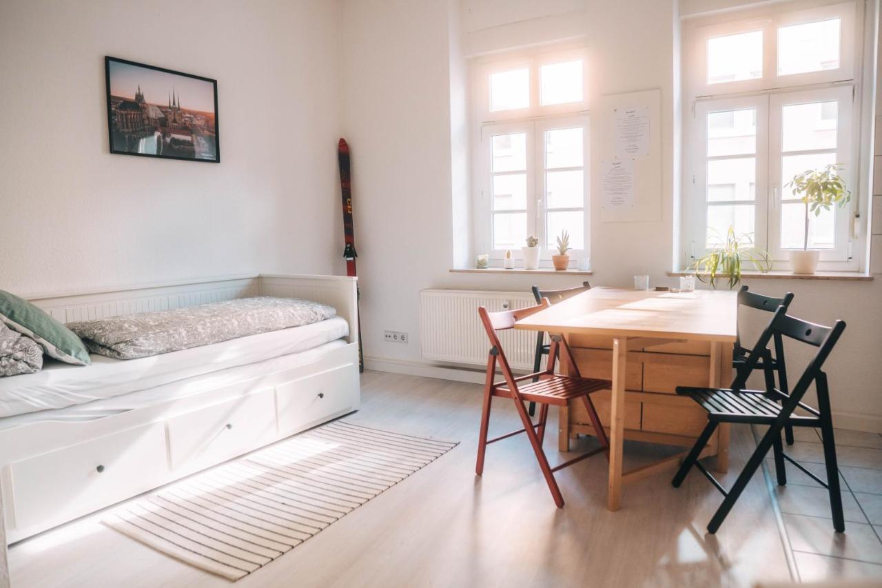 Gemütliche 45m² Wohnung mit NETFLIX&Disney+ Érfurt Exterior foto
